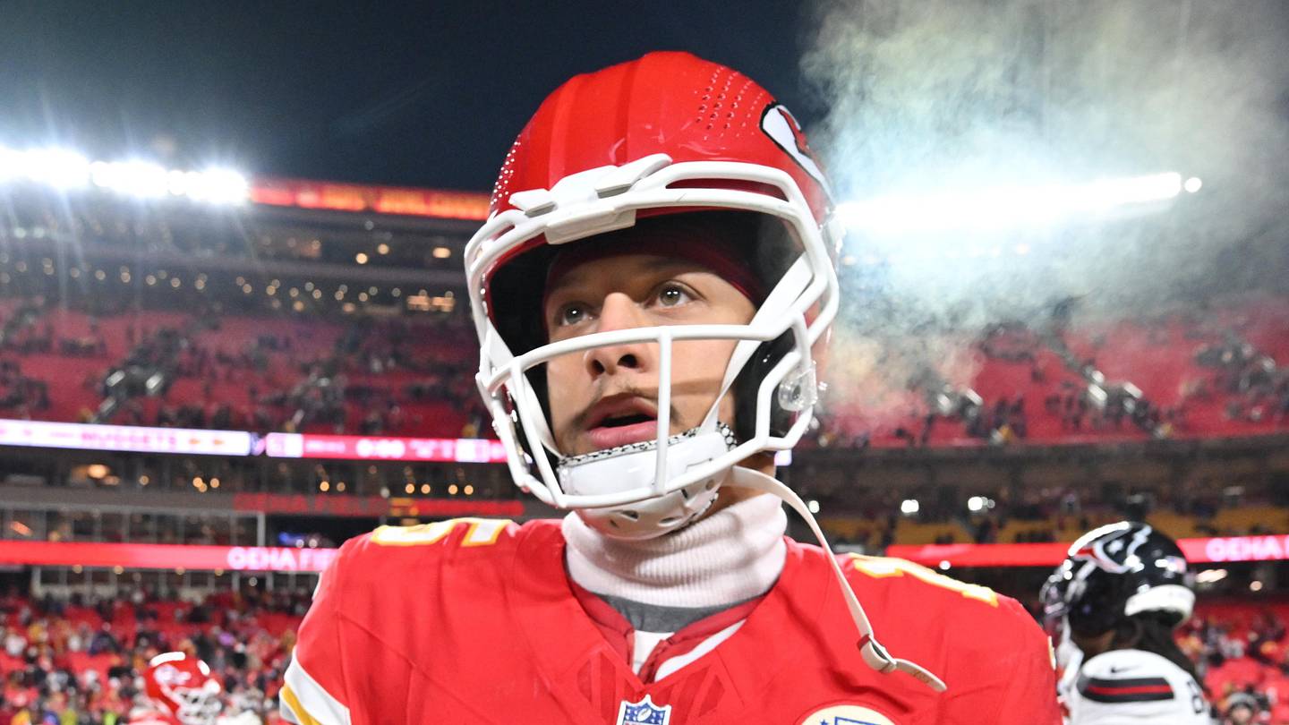 Chiefs fans finally know Patrick Mahomes' potential return date