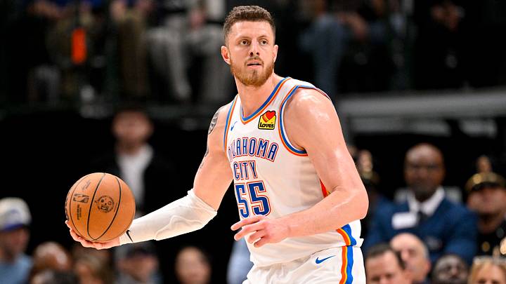 Oct 27, 2025; Dallas, Texas, USA; Oklahoma City Thunder center Isaiah Hartenstein (55) looks to pass the ball during the game between the Mavericks and the Thunder at the American Airlines Center. Mandatory Credit: Jerome Miron-Imagn Images Oct 27, 2025; Dallas, Texas, USA; Oklahoma City Thunder center Isaiah Hartenstein (55) looks to pass the ball during the game between the Mavericks and the Thunder at the American Airlines Center. Mandatory Credit: Jerome Miron-Imagn Images