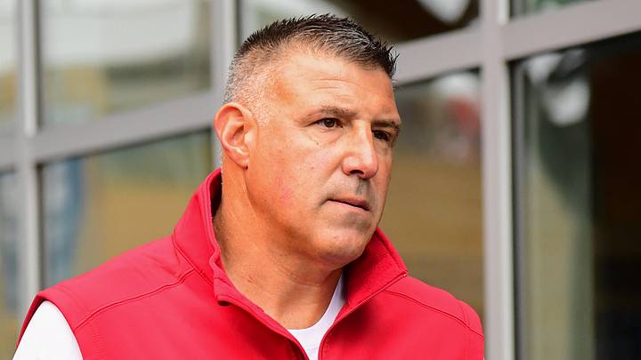 New England Patriots head coach Mike Vrabel New England Patriots head coach Mike Vrabel