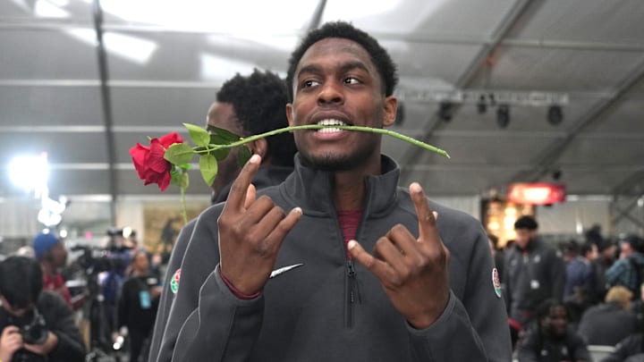 Dec 30, 2023; Pasadena, CA, USA; Alabama Crimson Tide wide receiver Malik Benson (11) and linebacker Justin Jefferson (28) react during Rose Bowl media day at Rose Bowl Stadium. Dec 30, 2023; Pasadena, CA, USA; Alabama Crimson Tide wide receiver Malik Benson (11) and linebacker Justin Jefferson (28) react during Rose Bowl media day at Rose Bowl Stadium.