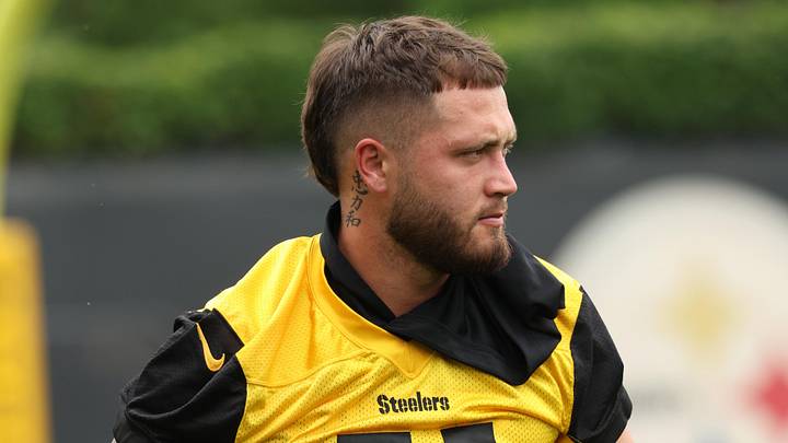 Pittsburgh Steelers linebacker Nick Herbig (51)