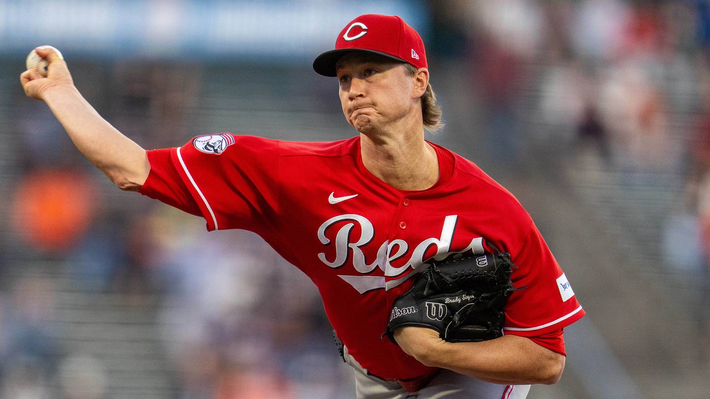 Brady Singer sparks Reds' retaliation questions after Giants plunking