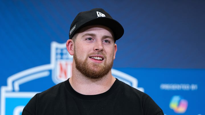 Washington offensive lineman Carver Willis (OL54)