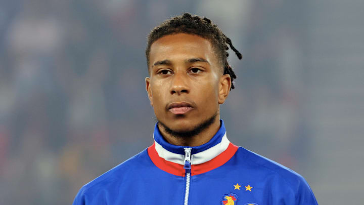 Michael Olise est titulaire avec la France.