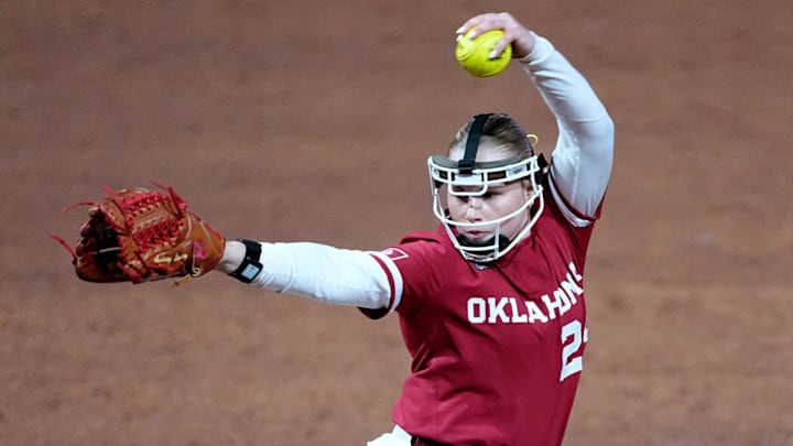 Oklahoma's Audrey Lowry (24) throws a pitch during the college softball game between the University of Oklahoma Sooners and the UCF Knights at Love's Field in Norman, Okla., Friday, April, 4, 2025.