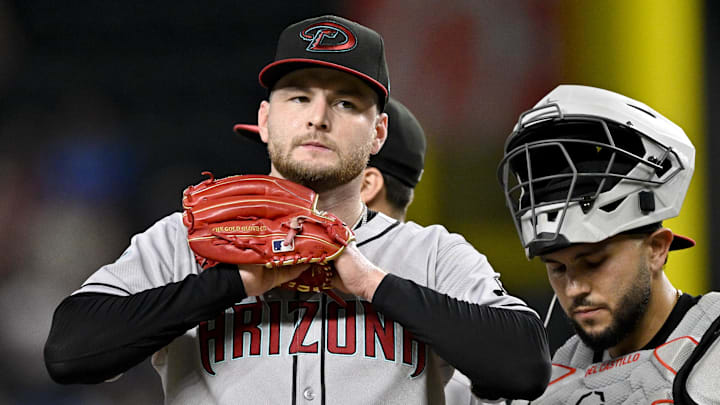 Aug 11, 2025; Arlington, Texas, USA; Arizona Diamondbacks starting pitcher Ryne Nelson (19) leaves the game against the Texas Rangers during the sixth inning at Globe Life Field. Mandatory Credit: Jerome Miron-Imagn Images Aug 11, 2025; Arlington, Texas, USA; Arizona Diamondbacks starting pitcher Ryne Nelson (19) leaves the game against the Texas Rangers during the sixth inning at Globe Life Field. Mandatory Credit: Jerome Miron-Imagn Images