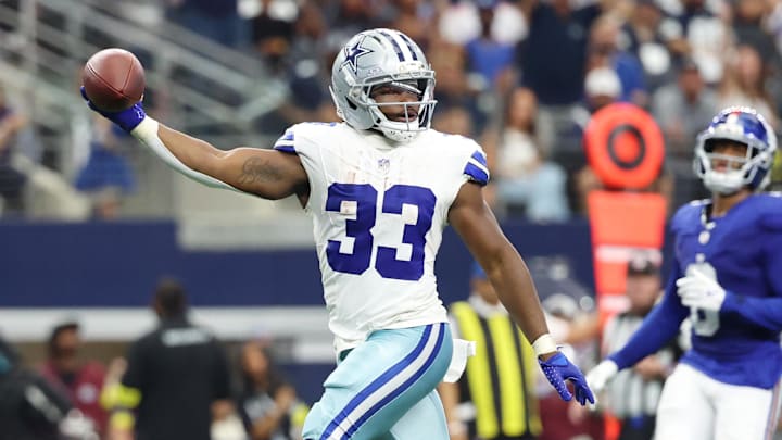 Dallas running back Javonte Williams received a three-year deal worth up to $24 million to return to the Cowboys.