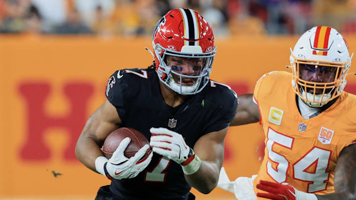 Bijan Robinson and the Falcons are road favorites in Arizona.