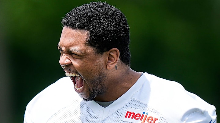 Detroit Lions defensive end Marcus Davenport (92) practices during OTA's at team's Allen Park Performance Center
