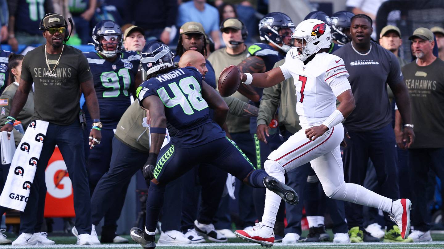 Seahawks Stock Report: Three Players Rising and Three Falling After Preseason Week 2