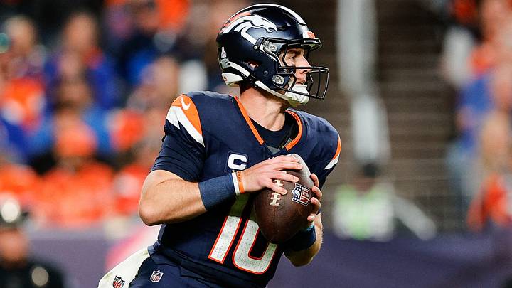 Sep 29, 2025; Denver, Colorado, USA; Denver Broncos quarterback Bo Nix (10) drops back to pass during the third quarter against the Cincinnati Bengals at Empower Field at Mile High. Sep 29, 2025; Denver, Colorado, USA; Denver Broncos quarterback Bo Nix (10) drops back to pass during the third quarter against the Cincinnati Bengals at Empower Field at Mile High.