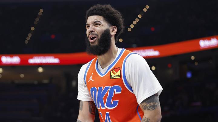 Jan 25, 2026; Oklahoma City, Oklahoma, USA; Oklahoma City Thunder guard/forward Kenrich Williams (34) reacts after a call against him during play against the Toronto Raptors in the second half at Paycom Center. Mandatory Credit: Alonzo Adams-Imagn Images Jan 25, 2026; Oklahoma City, Oklahoma, USA; Oklahoma City Thunder guard/forward Kenrich Williams (34) reacts after a call against him during play against the Toronto Raptors in the second half at Paycom Center. Mandatory Credit: Alonzo Adams-Imagn Images