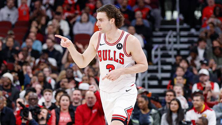Mar 23, 2026; Chicago, Illinois, USA; Chicago Bulls guard Josh Giddey (3) reacts after scoring against the Houston Rockets during the first half at United Center. Mandatory Credit: Kamil Krzaczynski-Imagn Images Mar 23, 2026; Chicago, Illinois, USA; Chicago Bulls guard Josh Giddey (3) reacts after scoring against the Houston Rockets during the first half at United Center. Mandatory Credit: Kamil Krzaczynski-Imagn Images