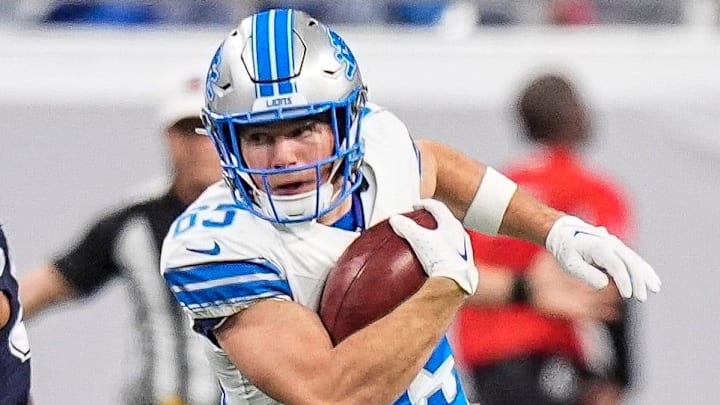 Detroit Lions kick returner Tom Kennedy (85) runs against the Dallas Cowboys during the second half at Ford Field in Detroit on Thursday, Dec. 4, 2025.