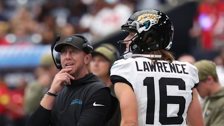 Nov 9, 2025; Houston, Texas, USA; Jacksonville Jaguars head coach Liam Coen and quarterback Trevor Lawrence (16) on the sidelines during the first half against the Houston Texans at NRG Stadium. Mandatory Credit: Thomas Shea-Imagn Images Nov 9, 2025; Houston, Texas, USA; Jacksonville Jaguars head coach Liam Coen and quarterback Trevor Lawrence (16) on the sidelines during the first half against the Houston Texans at NRG Stadium. Mandatory Credit: Thomas Shea-Imagn Images