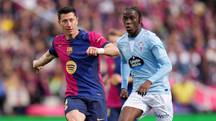 Robert Lewandowski e Ilaix Moriba en el último choque entre culés y celtistas