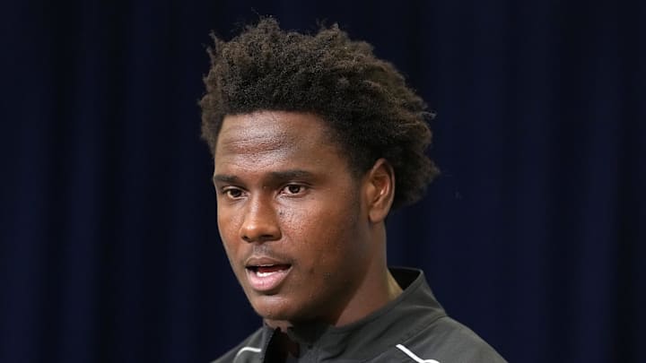 Missouri defensive lineman Zion Young