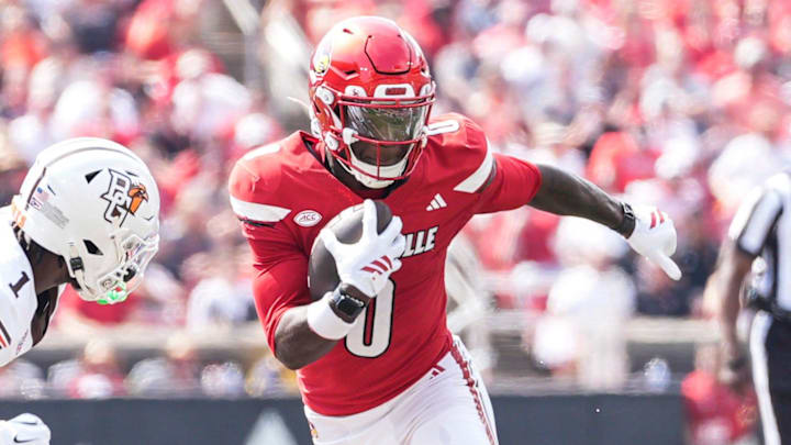 Louisville Cardinals wide receiver Chris Bell (0) runs for a gain against visiting Bowling Green in Louisville, Kentucky. Sept. 20, 2025