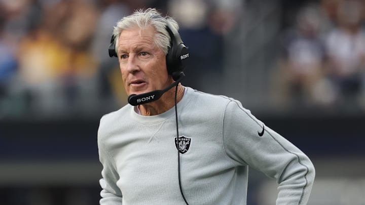 Nov 30, 2025; Inglewood, California, USA; Las Vegas Raiders head coach Pete Carroll during the first half at SoFi Stadium. Mandatory Credit: Kiyoshi Mio-Imagn Images