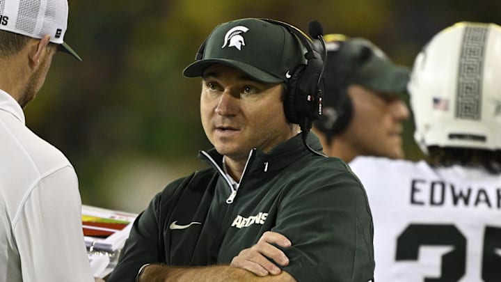 Oct 4, 2024; Eugene, Oregon, USA; Michigan State Spartans head coach Jonathan Smith during the second half in a game against the Oregon Ducks at Autzen Stadium. Mandatory Credit: Troy Wayrynen-Imagn Images Oct 4, 2024; Eugene, Oregon, USA; Michigan State Spartans head coach Jonathan Smith during the second half in a game against the Oregon Ducks at Autzen Stadium. Mandatory Credit: Troy Wayrynen-Imagn Images