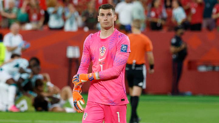 Dominik Livakovic steht vor einem Barça-Wechsel
