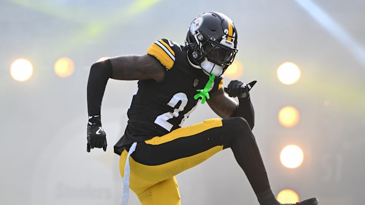 Nov 17, 2024; Pittsburgh, Pennsylvania, USA; Pittsburgh Steelers cornerback Joey Porter Jr. (24) takes the field for a game against the Baltimore Ravens at Acrisure Stadium. Mandatory Credit: Barry Reeger-Imagn Images