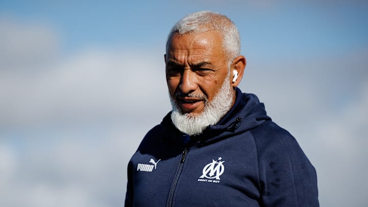 Rachid Zeroual s'est exprimé après la réunion de crise à l'OM Rachid Zeroual s'est exprimé après la réunion de crise à l'OM