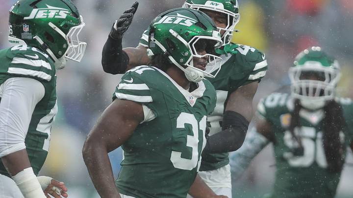 New York Jets defensive end David Bailey