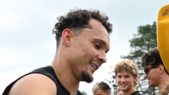 Pittsburgh Steelers WR Roman Wilson Pittsburgh Steelers WR Roman Wilson
