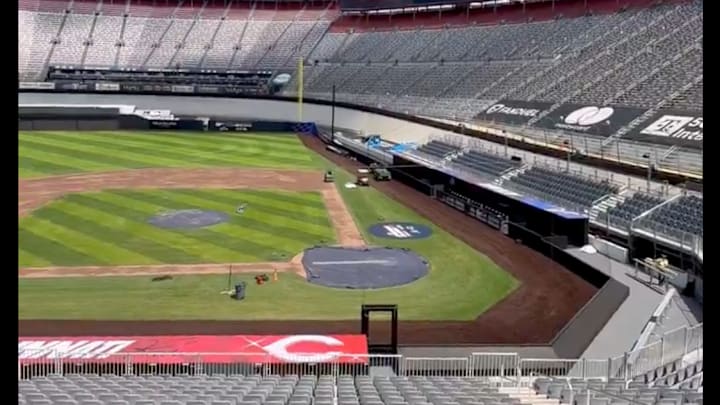 The Cincinnati Reds will take on the Atlanta Braves at Bristol Motor Speedway. 