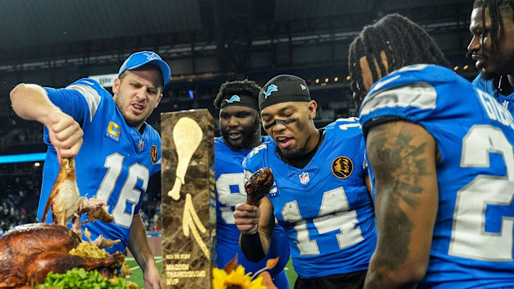 Detroit Lions quarterback Jared Goff (16), defensive tackle DJ Reader (98) celebrate defeating Chicago Bears Detroit Lions quarterback Jared Goff (16), defensive tackle DJ Reader (98) celebrate defeating Chicago Bears