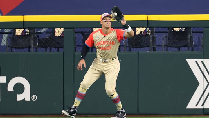 Jul 16, 2024; Arlington, Texas, USA; American League right fielder Aaron Judge of the New York Yankees (99) makes a catch in the second inning during the 2024 MLB All-Star game at Globe Life Field. Mandatory Credit: Kevin Jairaj-Imagn Images Jul 16, 2024; Arlington, Texas, USA; American League right fielder Aaron Judge of the New York Yankees (99) makes a catch in the second inning during the 2024 MLB All-Star game at Globe Life Field. Mandatory Credit: Kevin Jairaj-Imagn Images