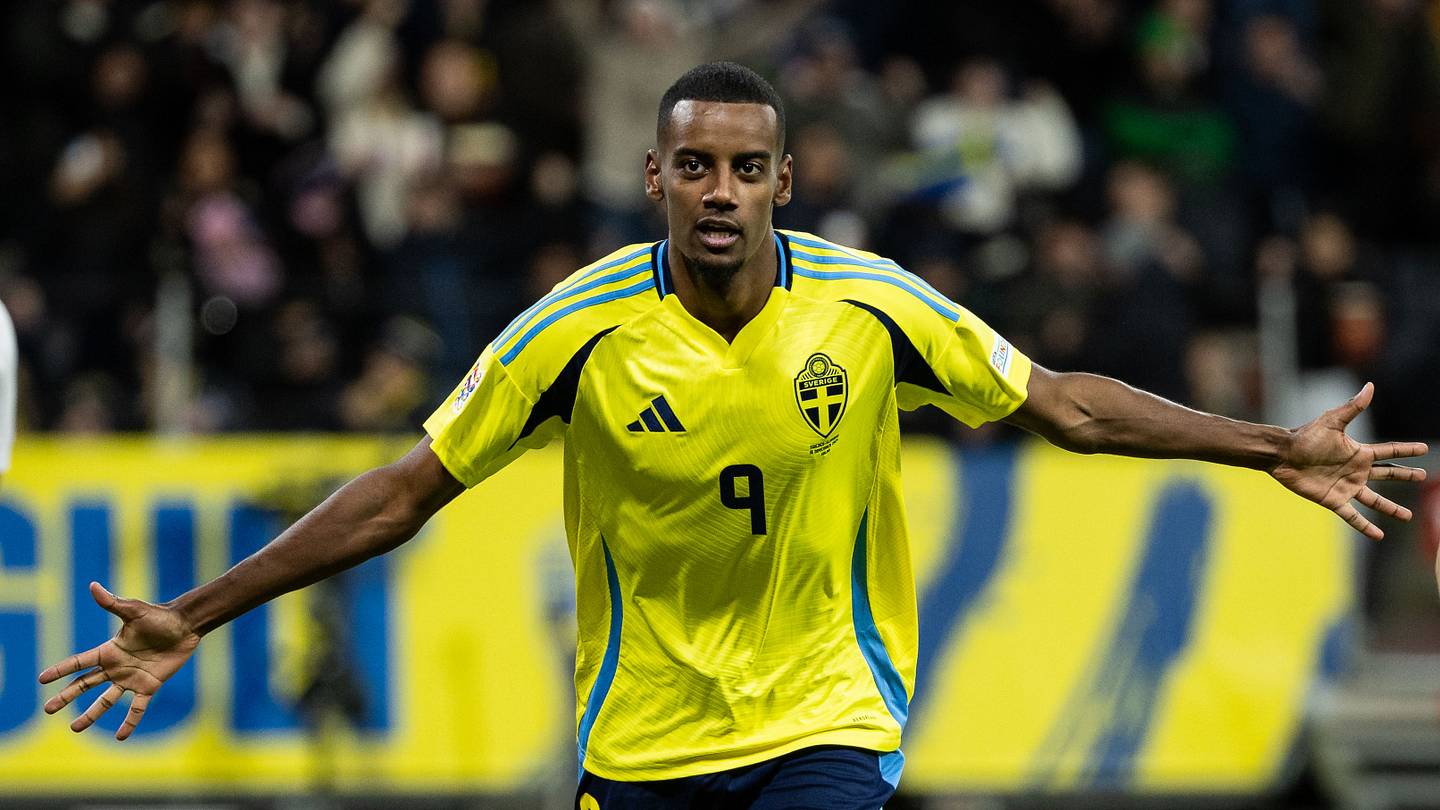 Alexander Isak Return Confirmed Amid Newcastle Standoff alexander-isak-return-confirmed-amid-newcastle-standoff