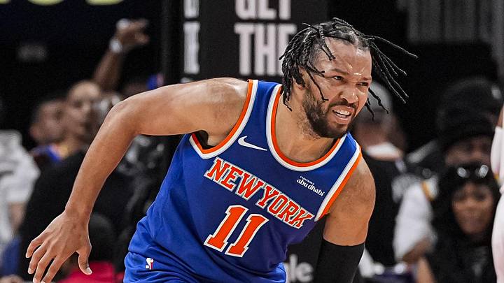 Apr 25, 2026; Atlanta, Georgia, USA; New York Knicks guard Jalen Brunson (11) reacts after having his leg hit against the Atlanta Hawks during the second half during game four of the first round of the 2026 NBA Playoffs at State Farm Arena. Mandatory Credit: Dale Zanine-Imagn Images