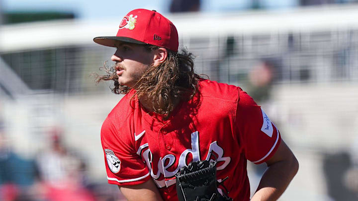 Cincinnati Reds pitcher Rhett Lowder (25) delivers a pitch