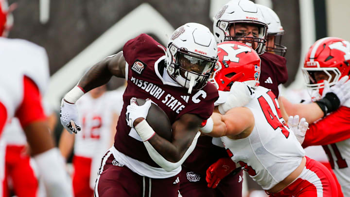 Missouri State Bears running back Jacardia Wright (9) carries the ball as the Bears take on the Youngstown State Penguins at Plaster Stadium on Saturday, Sept. 28, 2024.