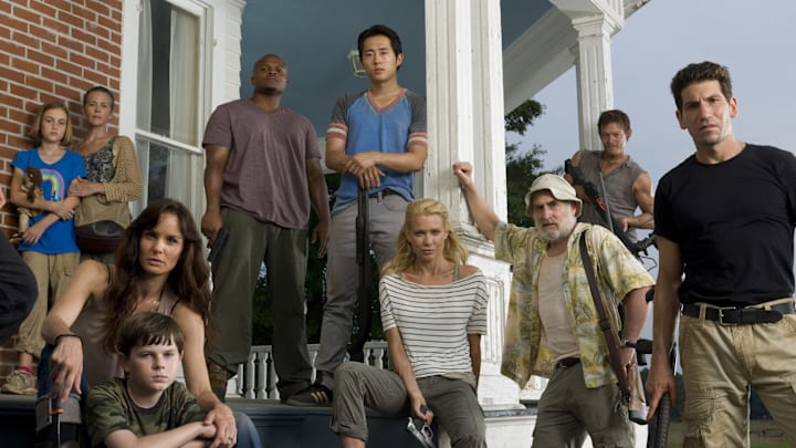 Andrew Lincoln, Madison Lintz, Melissa Suzanne McBride, Sarah Wayne Callies, Chandler Riggs, IronE Singleton, Steven Yeun, Laurie Holden, Jeffrey DeMunn, Norman Reedus, and Jon Bernthal - The Walking Dead _ Season 2 _ Gallery - Photo Credit: Matthew Welch/AMC