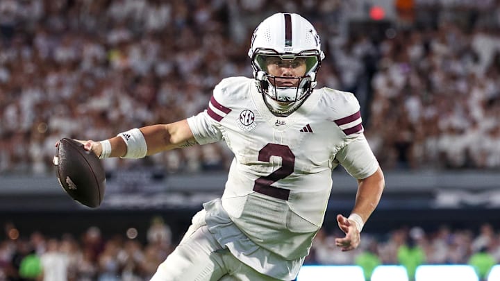 Mississippi State Bulldogs quarterback Blake Shapen (2) runs with the ball during overtime against the Tennessee Volunteers at Davis Wade Stadium at Scott Field. 