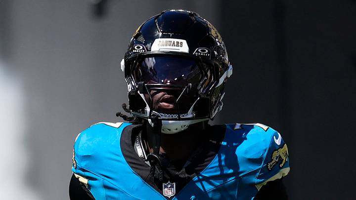 Jacksonville Jaguars wide receiver Brian Thomas Jr. (7) is introduced before an NFL football matchup at EverBank Stadium on Sunday, Sept. 27, 2026, in Jacksonville, Fla. The Jaguars defeated the Patriots 35-6. [Corey Perrine/Florida Times‑Union]