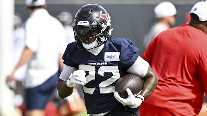 Jun 10, 2025; Houston, TX, USA; Houston Texans running back Jawhar Jordan (22) participates in a drill during an NFL football minicamp at NRG Stadium. Mandatory Credit: Maria Lysaker-Imagn Images 
