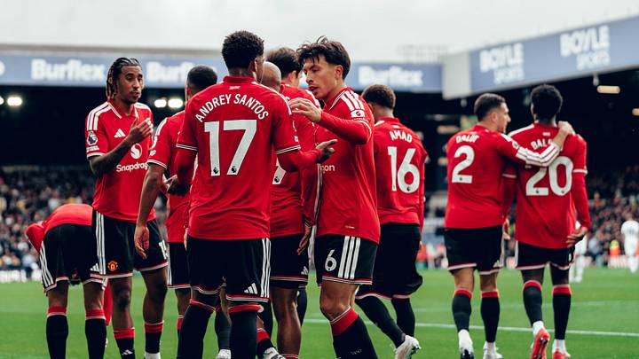 Leeds United v Manchester United - Premier League 2026/27