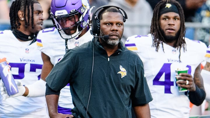 Minnesota Vikings defensive passing game coordinator and defensive backs coach Daronte Jones