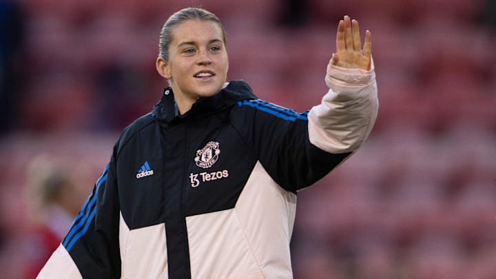 Arsenal made multiple bids to sign Alessia Russo this week