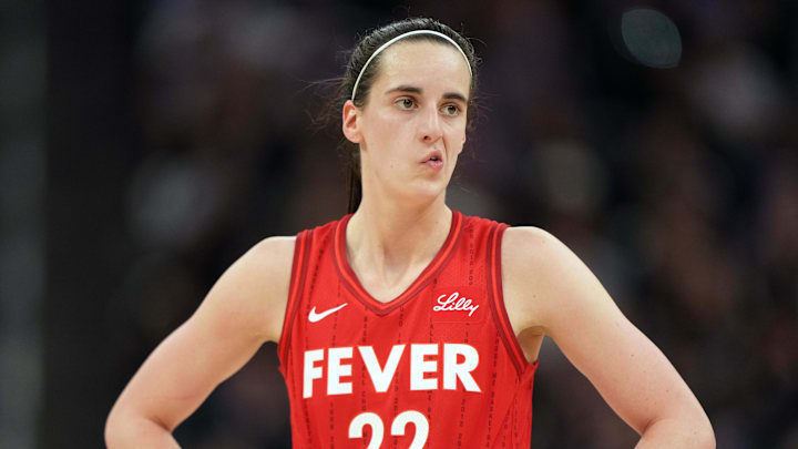 Indiana Fever guard Caitlin Clark (22) 