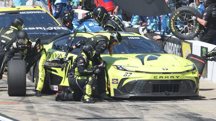 Robinhood will return as a multi-race primary sponsor for Corey Heim and Bubba Wallace in 2026. Robinhood will return as a multi-race primary sponsor for Corey Heim and Bubba Wallace in 2026.