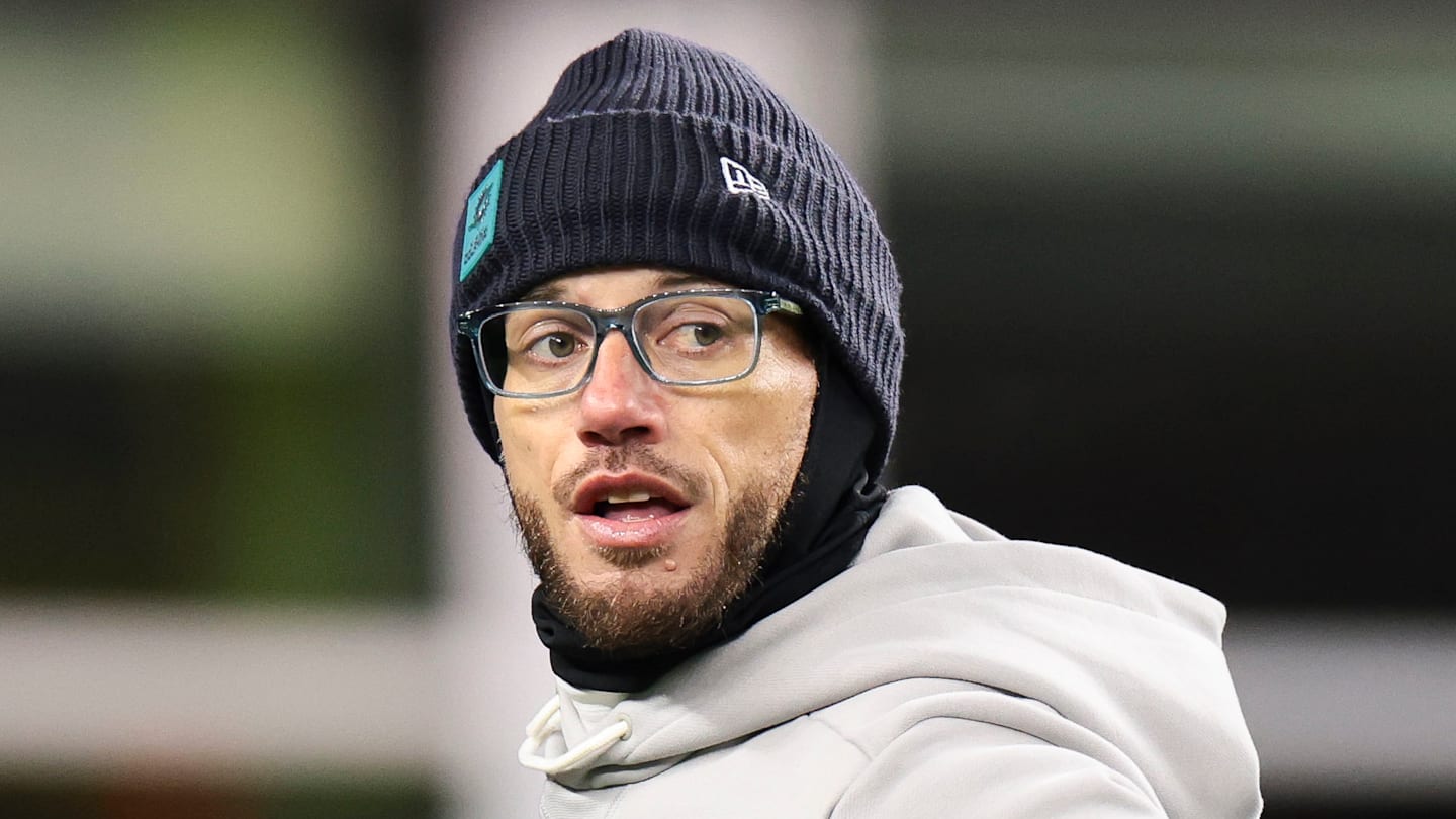 Commanders' first-round pick becomes inevitable if they hire Mike McDaniel