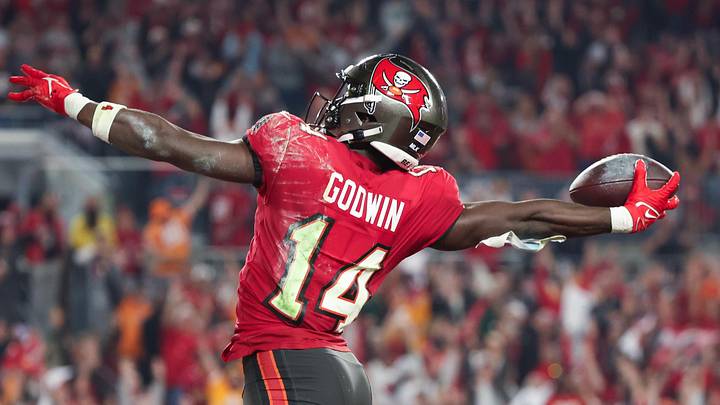 Chris Godwin needs to step up for the Buccaneers WR room.