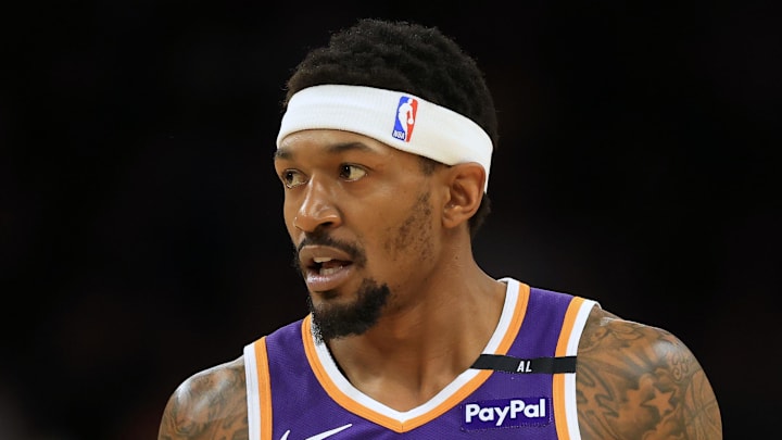 Apr 8, 2025; Phoenix, Arizona, USA; Phoenix Suns guard Bradley Beal (3) reacts during the first half against the Golden State Warriors at Footprint Center. Mandatory Credit: Mark J. Rebilas-Imagn Images Apr 8, 2025; Phoenix, Arizona, USA; Phoenix Suns guard Bradley Beal (3) reacts during the first half against the Golden State Warriors at Footprint Center. Mandatory Credit: Mark J. Rebilas-Imagn Images