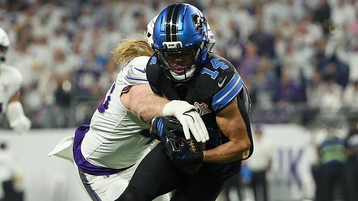 Dec 25, 2025; Minneapolis, Minnesota, USA; Minnesota Vikings linebacker Andrew van Ginkel (43) tackles Detroit Lions wide receiver Amon-Ra St. Brown (14) after a reception in the second quarter at U.S. Bank Stadium. Mandatory Credit: Matt Krohn-Imagn Images Dec 25, 2025; Minneapolis, Minnesota, USA; Minnesota Vikings linebacker Andrew van Ginkel (43) tackles Detroit Lions wide receiver Amon-Ra St. Brown (14) after a reception in the second quarter at U.S. Bank Stadium. Mandatory Credit: Matt Krohn-Imagn Images