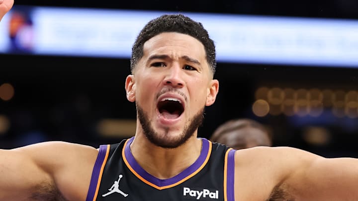 Los Angeles Lakers v Phoenix Suns